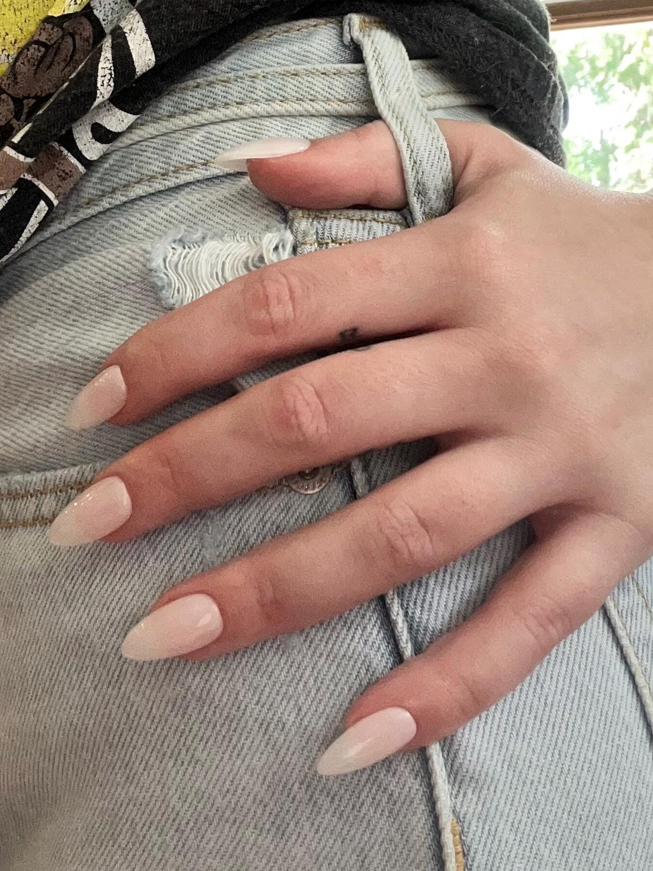 Salon Nude